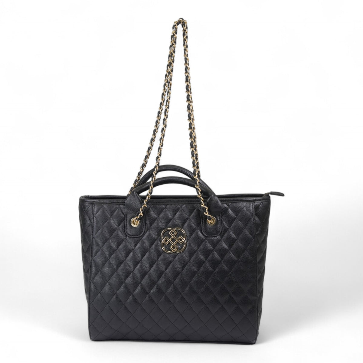 Daisy Fuentes Black Quilted Shoulder Bag