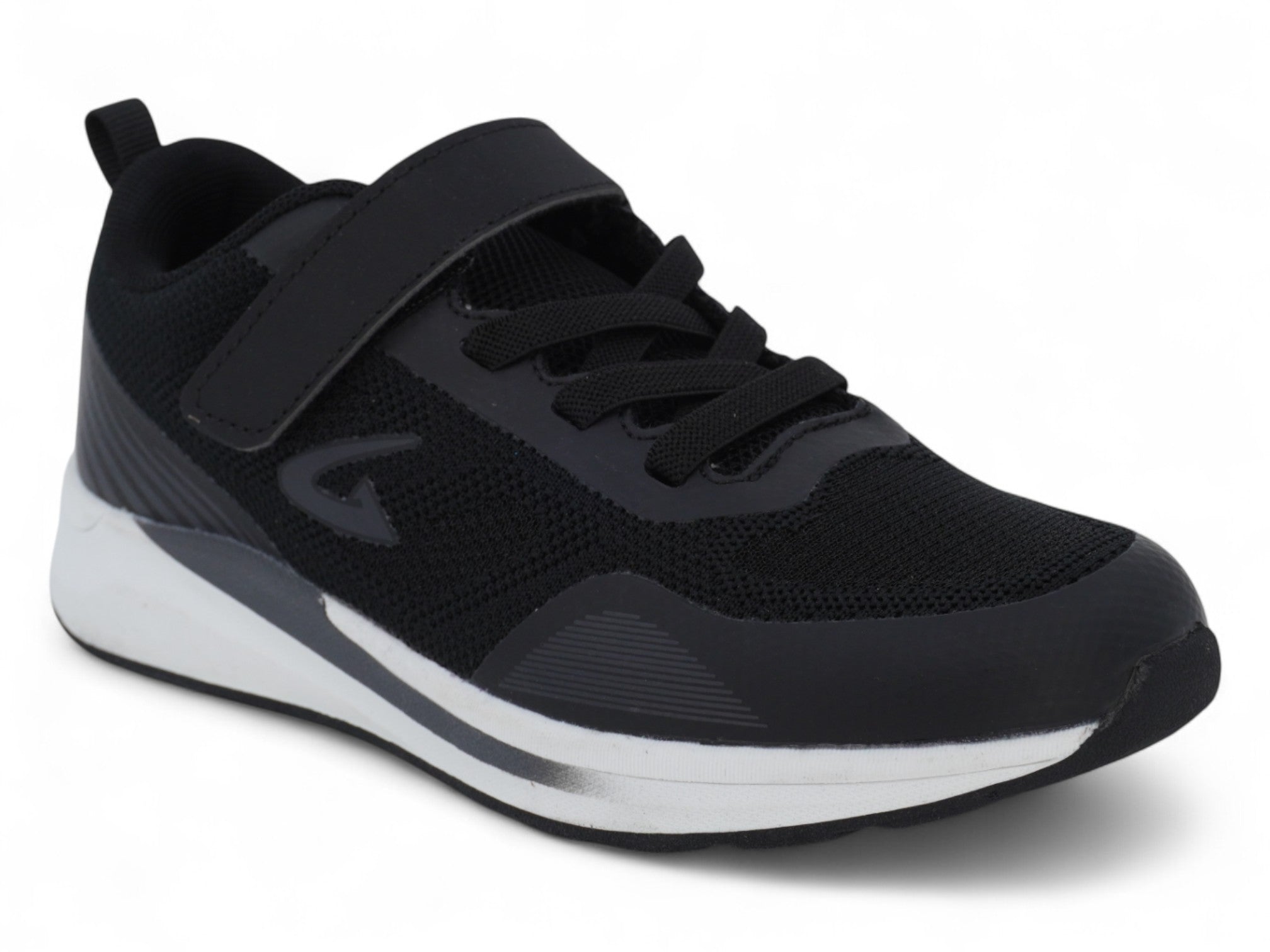 Boys' Black Two-Tone Sole Flyknit Sneaker