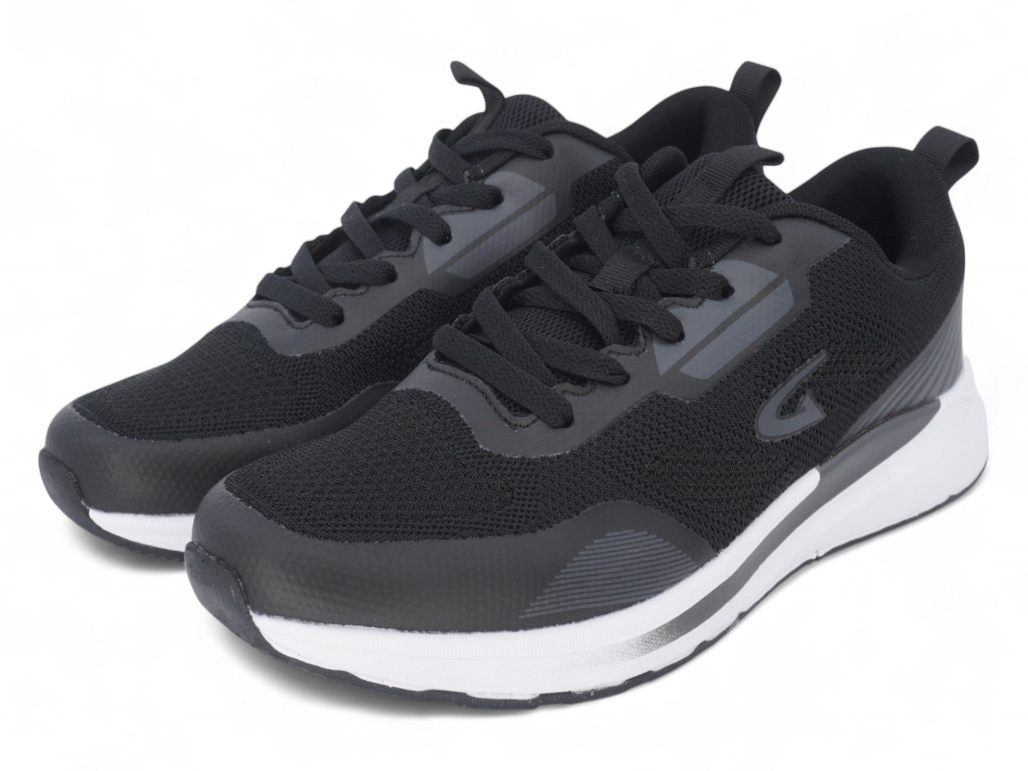 Men's Black Sleek Flyknit Sneaker