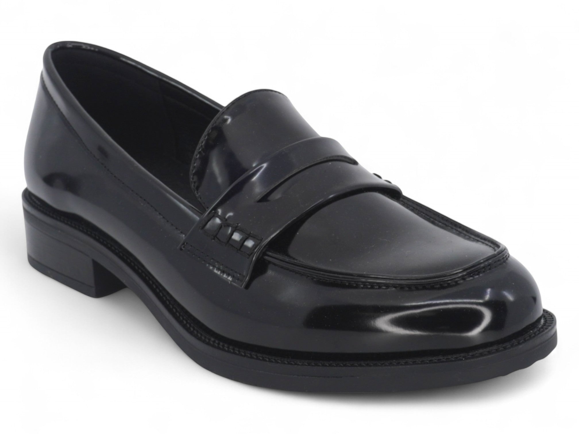 Women's Black Matte Vegan Patent Leather Loafer