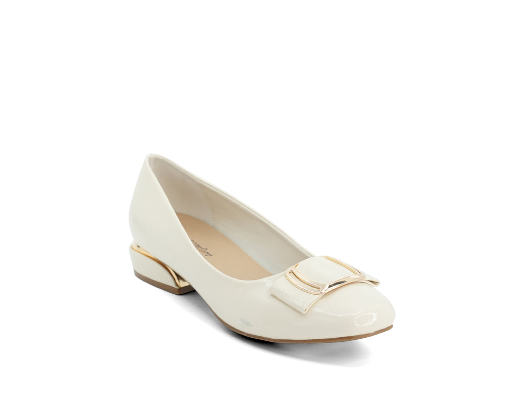 Women's Cream Tabitha Wide Width Dress Shoe