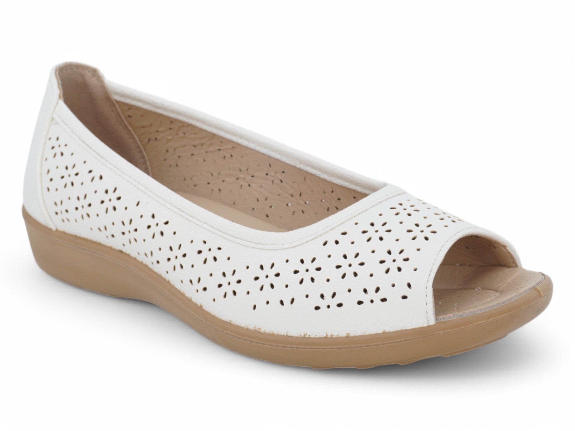 Women's White Quin Wide Width Comfort Shoe