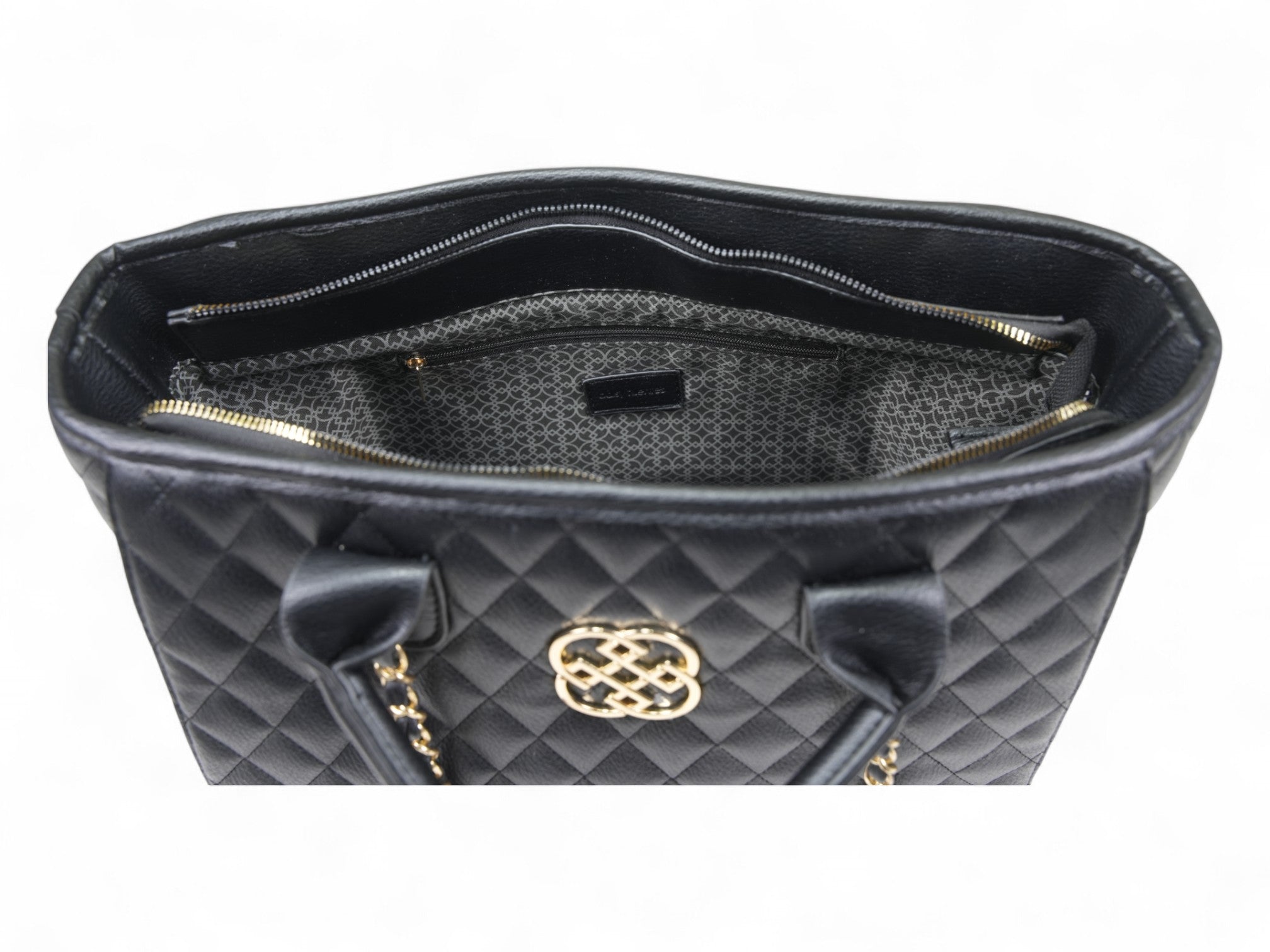 Daisy Fuentes Black Quilted Shoulder Bag