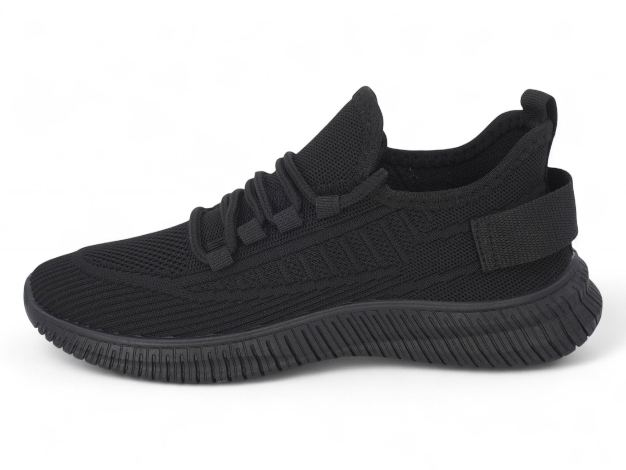 Women's Black 2.0 Flyknit Athletic Sneaker