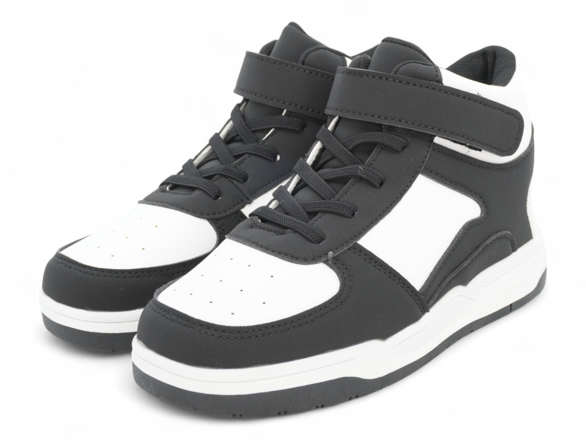 Boys' Black & White Mid Top Sneaker