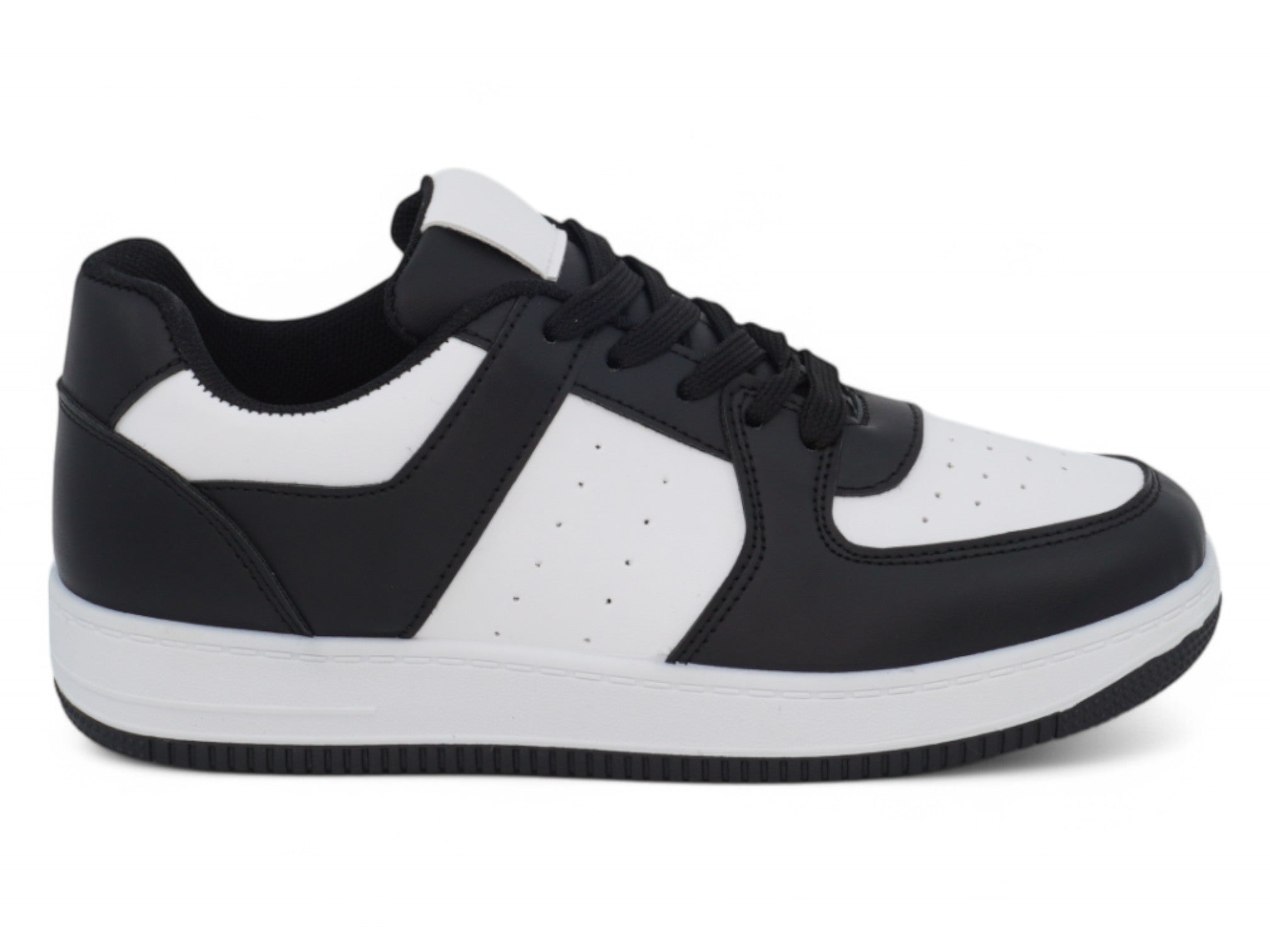 Boys' Black & White Low Top Court Sneaker