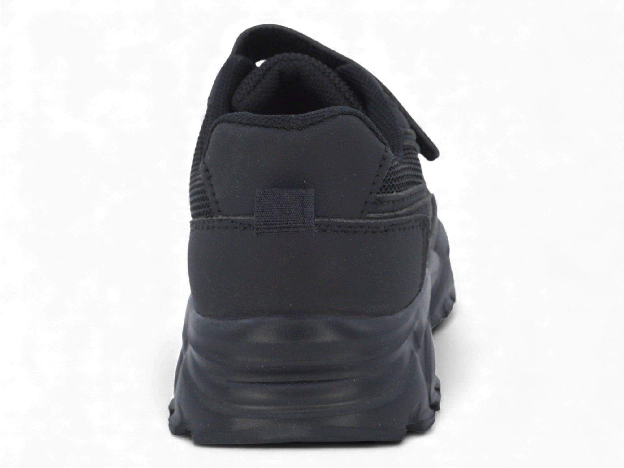 Boys' Black Light Weight Mesh Sneaker