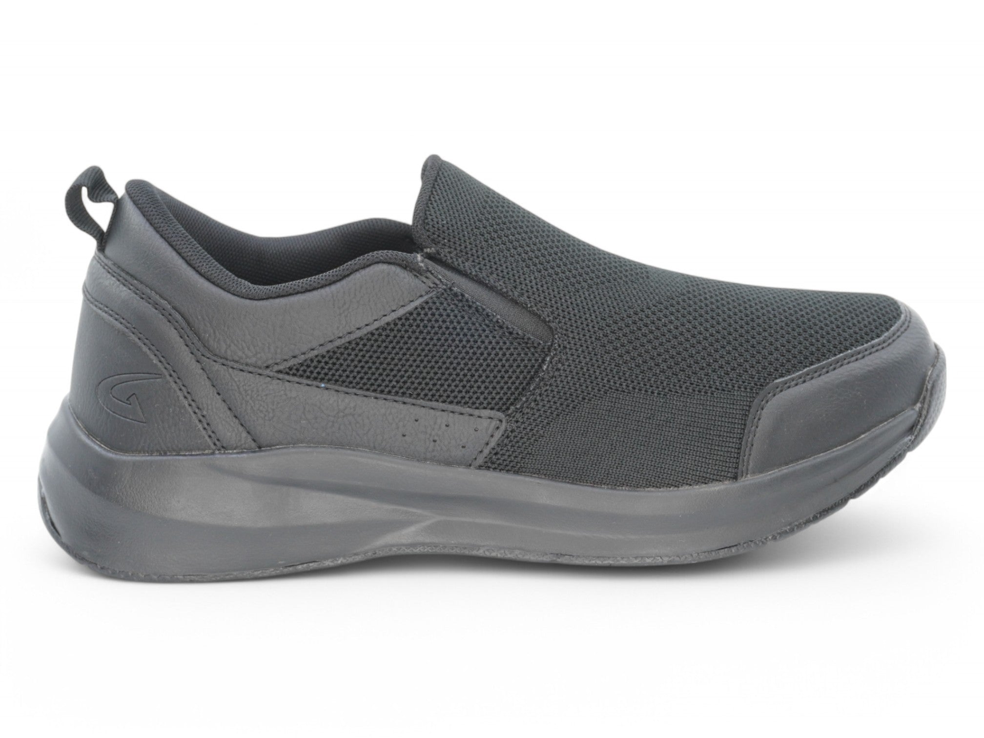 Men's Black Flyknit Non Slip Sneaker