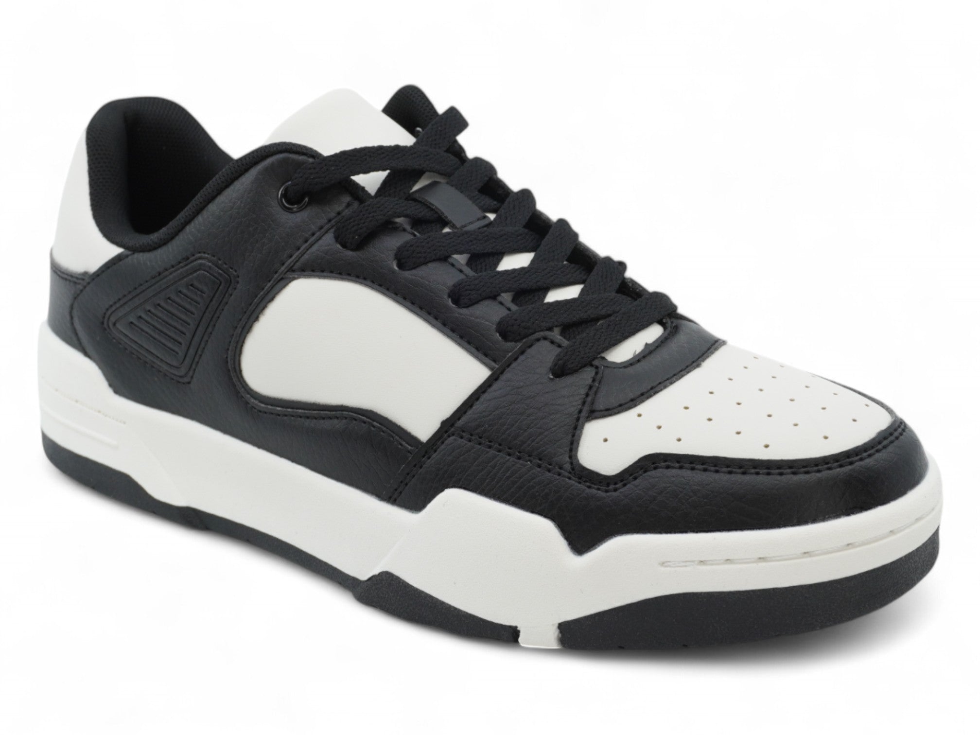 Men's Black & White Courtside Sneaker