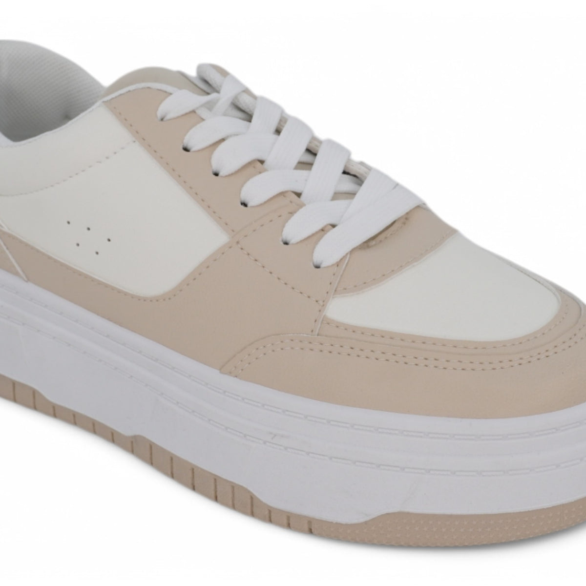 Women`s Tan Nelly Sneaker – Fabco Shoes