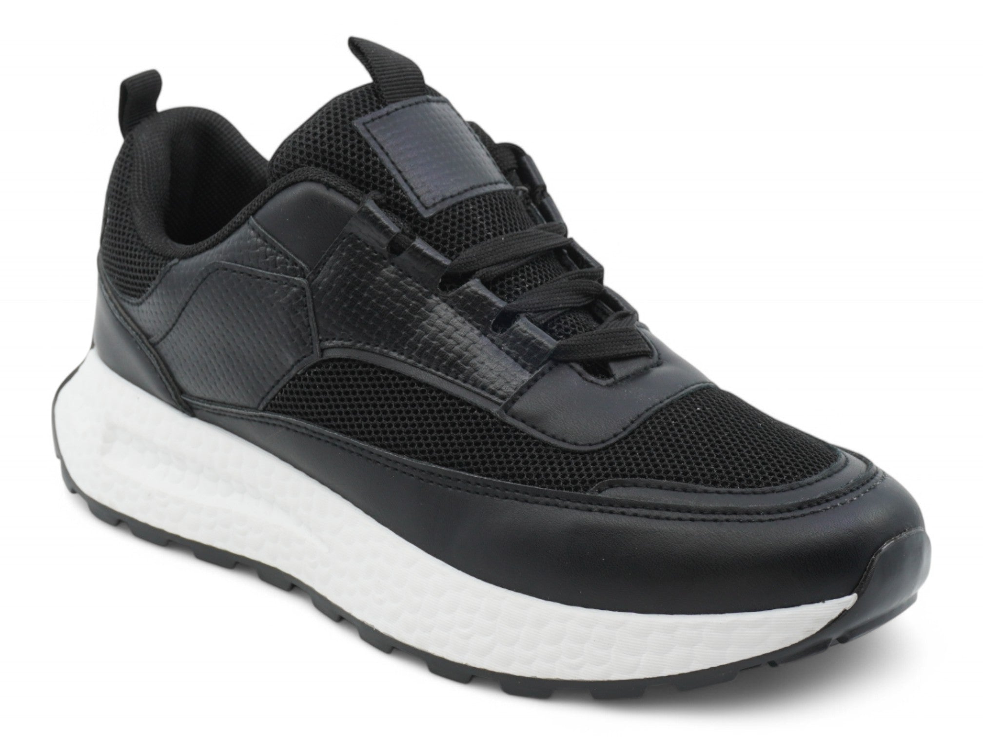 Women's Black Mesh Sporty Sneaker