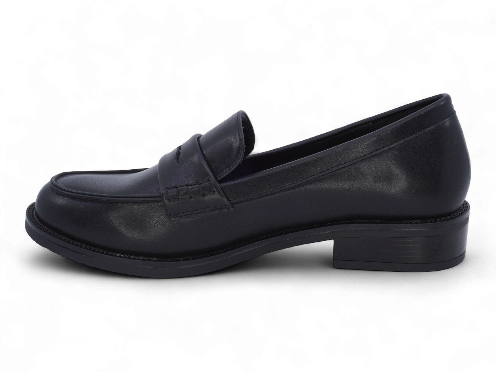 Women's Black Matte Vegan Leather Loafer